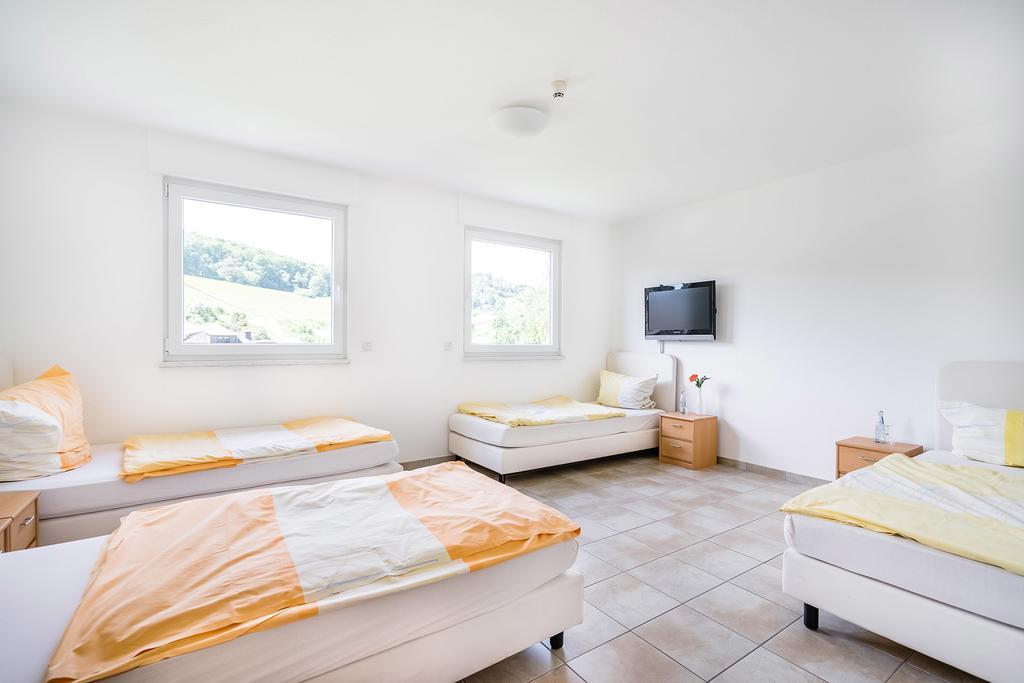 Aparthotel An Der Nordschleife 3*